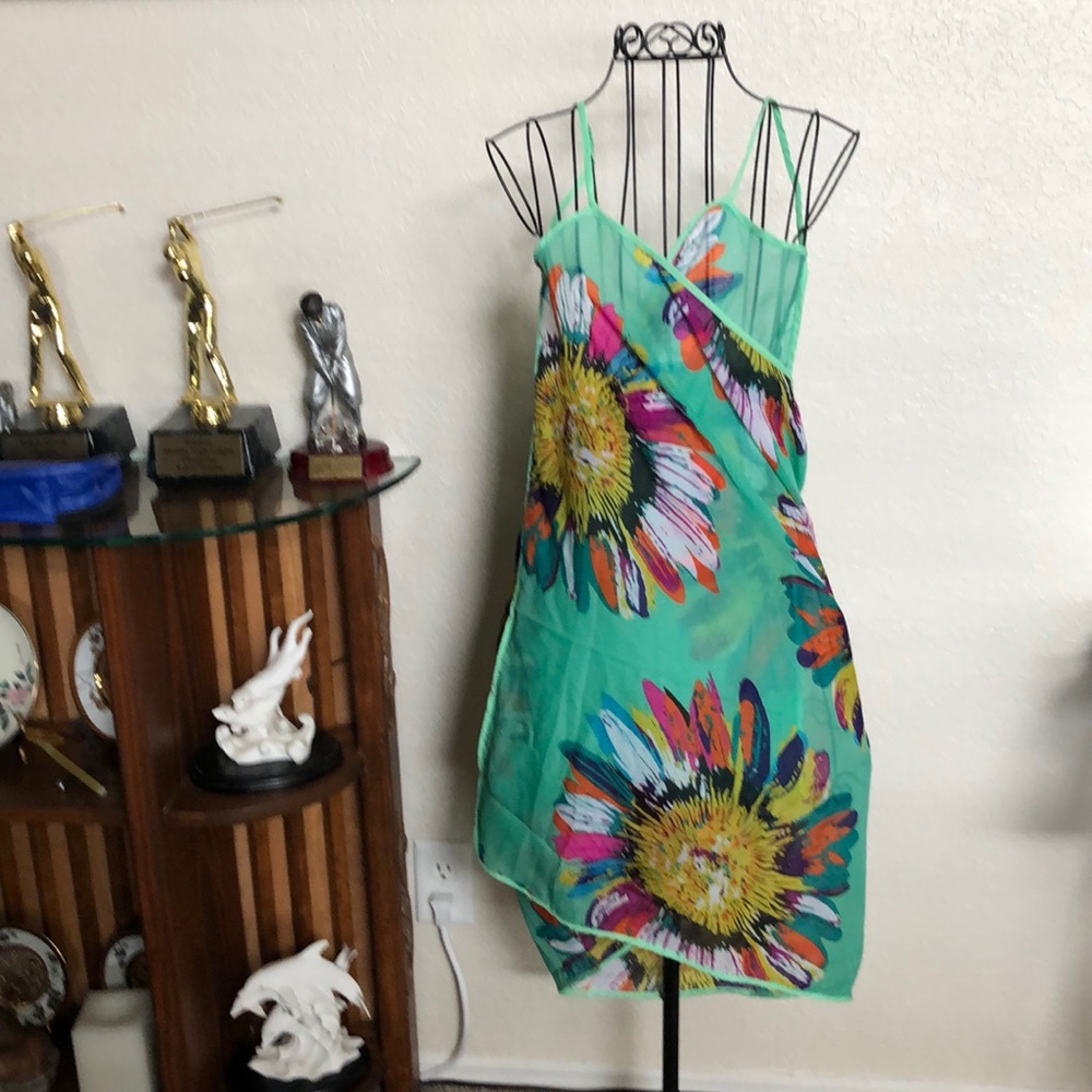 Chiffon swimsuit cover-up Pareo wrap